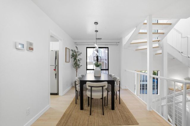 2411 Carlmont Drive 110, Belmont, CA 94002