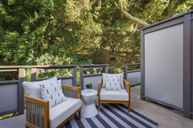 2411 Carlmont Drive 110, Belmont, CA 94002