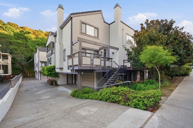 2411 Carlmont Drive 110, Belmont, CA 94002