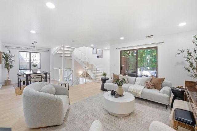 2411 Carlmont Drive 110, Belmont, CA 94002