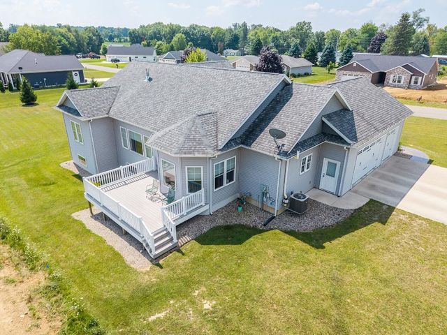 3020 N 415 W, Angola, IN 46703