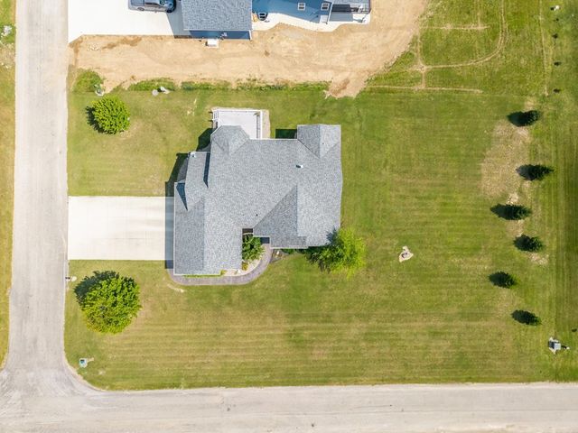 3020 N 415 W, Angola, IN 46703