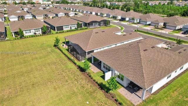15806 Gem View Street, Winter Garden, FL 34787
