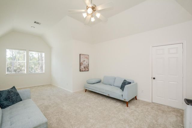 14 Guinevere Place, Conroe, TX 77384