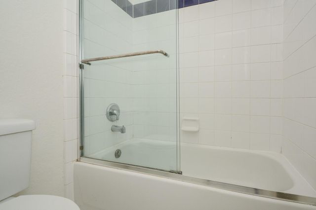 14 Guinevere Place, Conroe, TX 77384