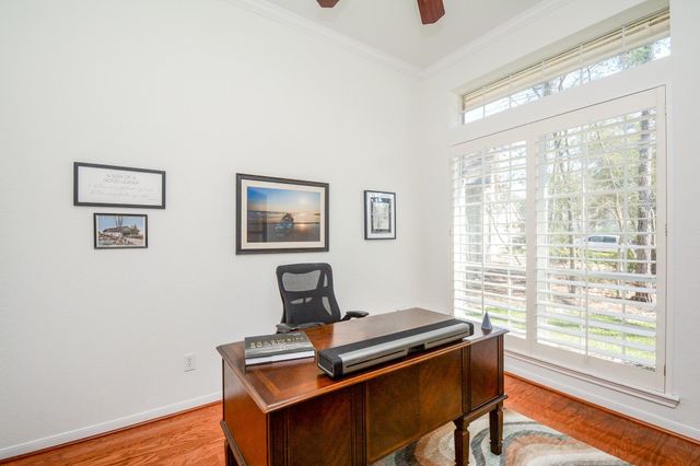 14 Guinevere Place, Conroe, TX 77384