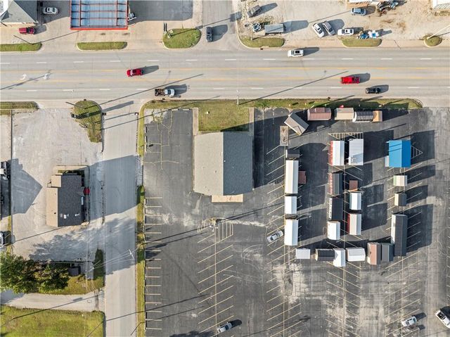 1419 W Austin Boulevard, Nevada, MO 64772