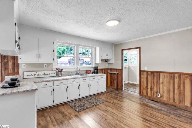704 Slater Road, Marietta, SC 29661