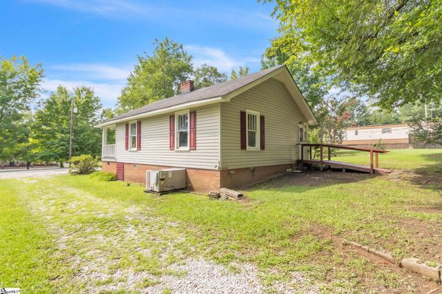 704 Slater Road, Marietta, SC 29661