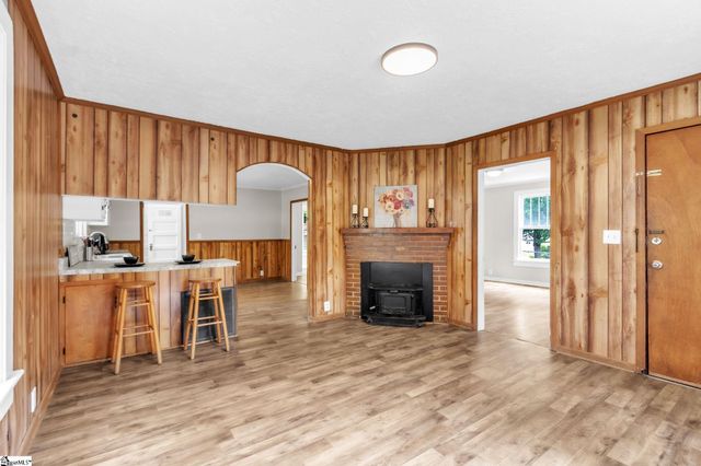 704 Slater Road, Marietta, SC 29661