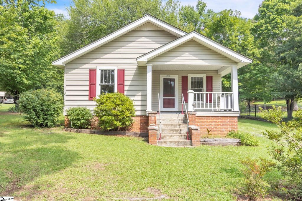 704 Slater Road, Marietta, SC 29661