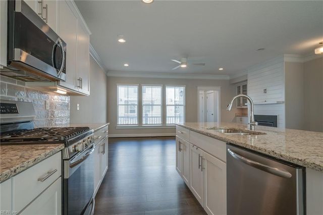 2929 Arctic AVE, Virginia Beach, VA 23451