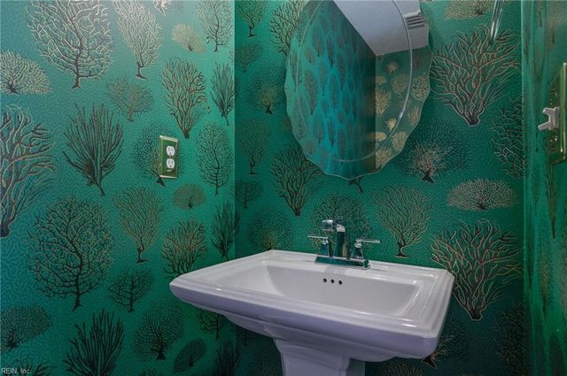 2929 Arctic AVE, Virginia Beach, VA 23451