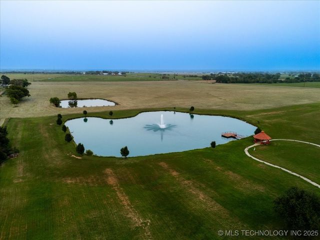 8350 W 590 Road S, Inola, OK 74036
