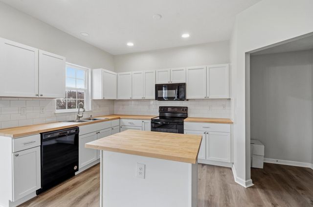 640 Turfrider Court, Walton, KY 41094