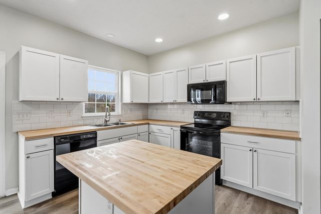 640 Turfrider Court, Walton, KY 41094