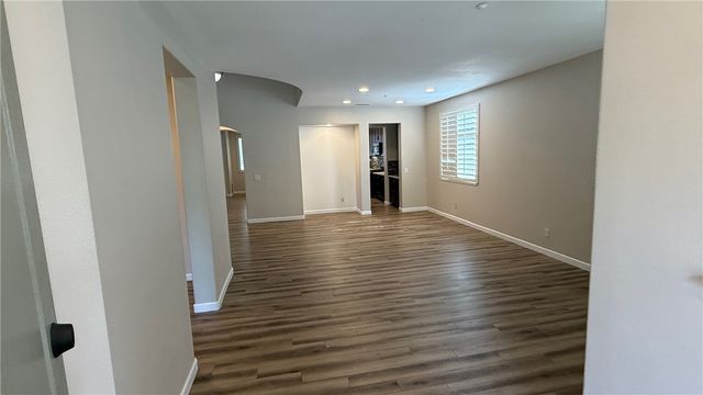 1571 Foothill, Redlands, CA 92374