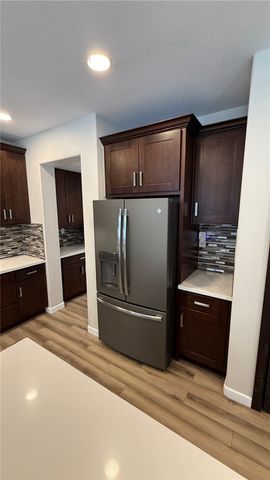 1571 Foothill, Redlands, CA 92374