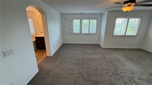 1571 Foothill, Redlands, CA 92374