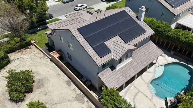 1571 Foothill, Redlands, CA 92374