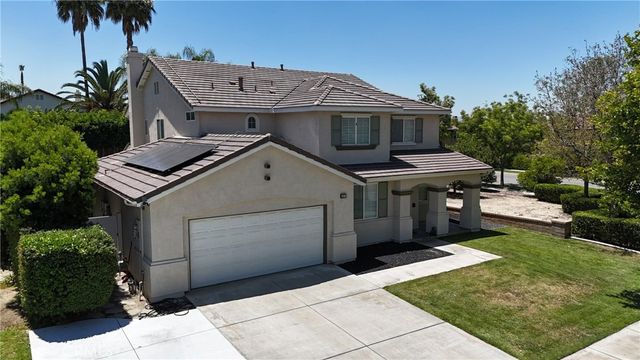 1571 Foothill, Redlands, CA 92374
