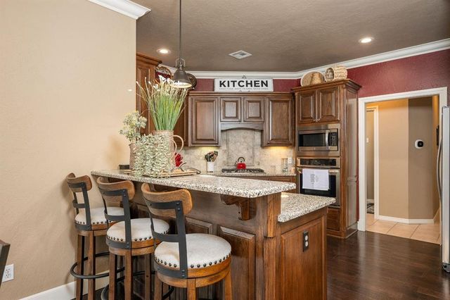 4228 Harrogate Drive, Norman, OK 73072