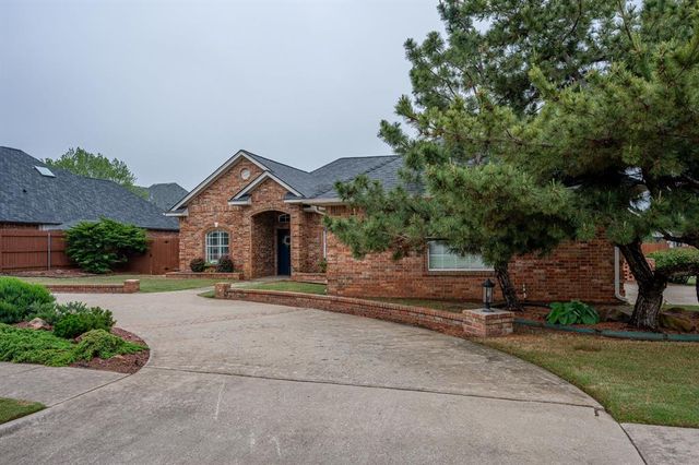 4228 Harrogate Drive, Norman, OK 73072