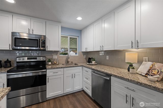 10502 Earley Avenue SW, Lakewood, WA 98499