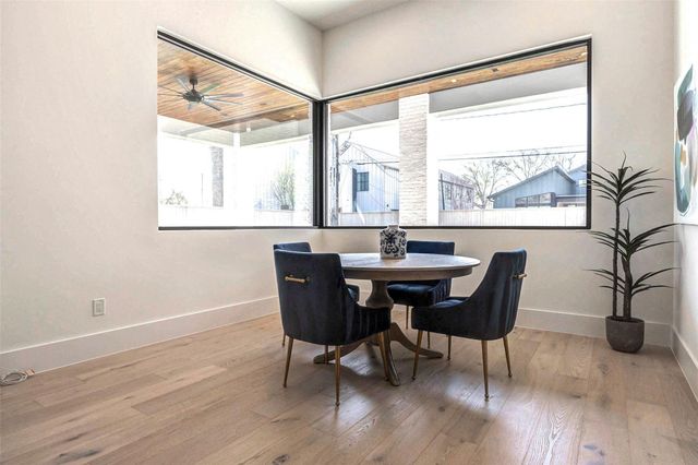 207 W 33rd Street, Houston, TX 77018