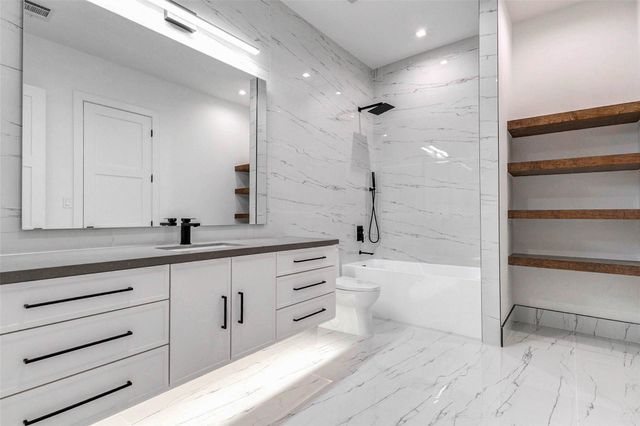 207 W 33rd Street, Houston, TX 77018