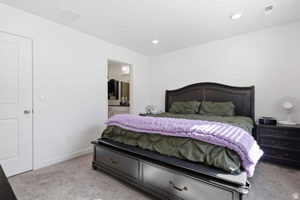 Image 11 of property listing at 3898 S SILVER BANK DR, Magna, UT 84044