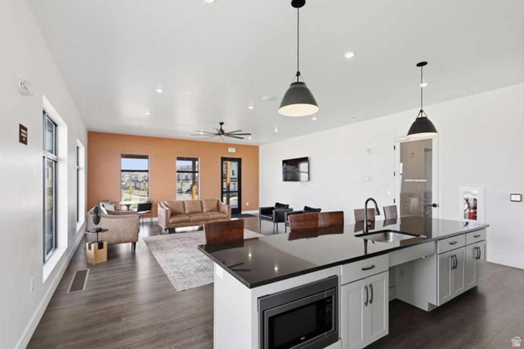 Image 27 of property listing at 3898 S SILVER BANK DR, Magna, UT 84044