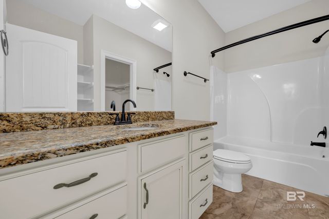 11577 Alabaster Drive, Daphne, AL 36526