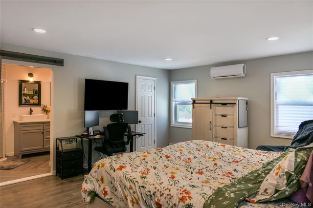 84 Bieselin Road, Bellport Village, NY 11713