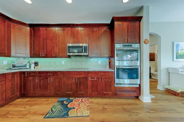 7405 70TH AVENUE N, Pinellas Park, FL 33781
