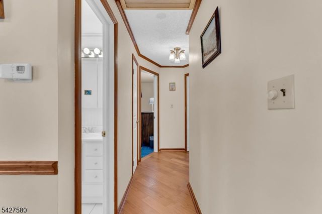 106 Louis Ln, Hackettstown Town, NJ 07840