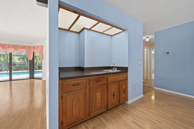 12378 Sawgrass Court, Wellington, FL 33414