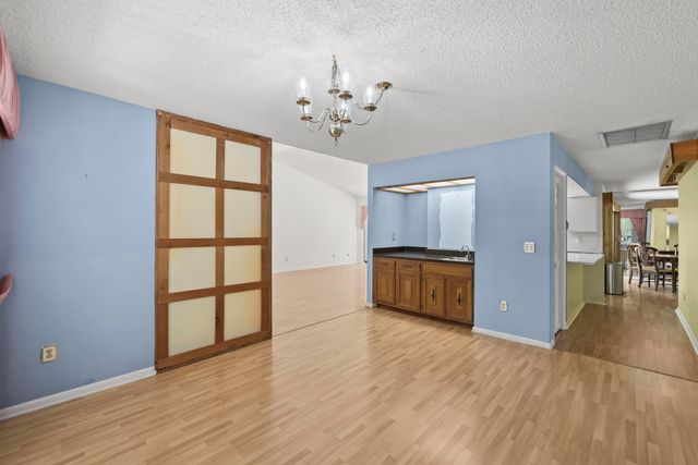 12378 Sawgrass Court, Wellington, FL 33414