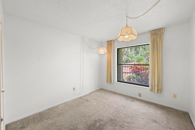 12378 Sawgrass Court, Wellington, FL 33414