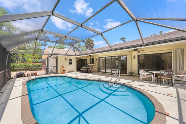 12378 Sawgrass Court, Wellington, FL 33414