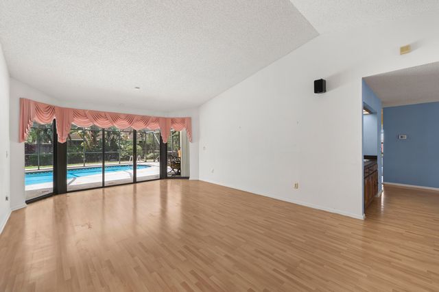 12378 Sawgrass Court, Wellington, FL 33414