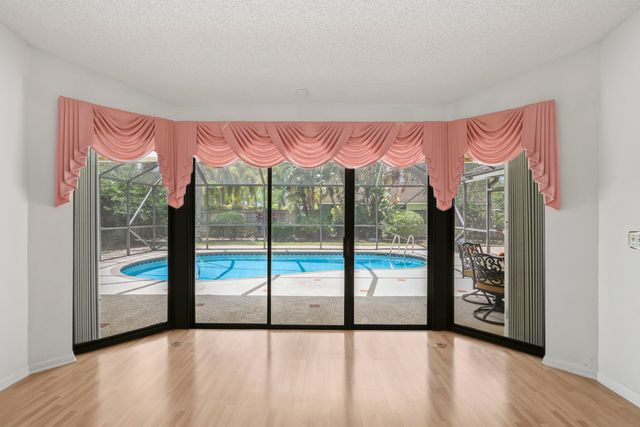 12378 Sawgrass Court, Wellington, FL 33414