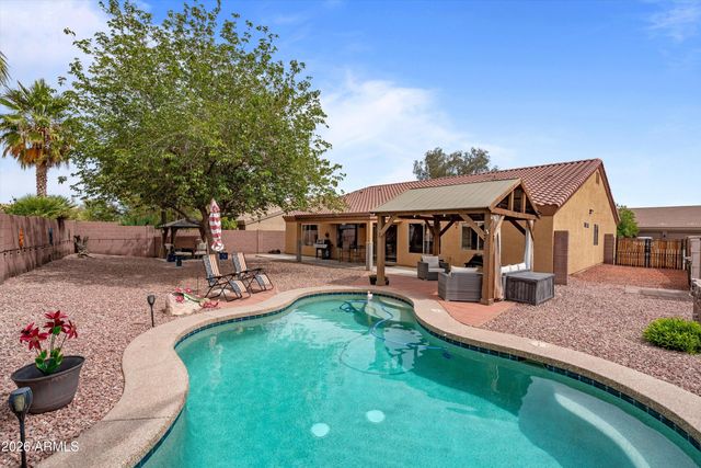 566 W COBBLESTONE Court, Casa Grande, AZ 85122