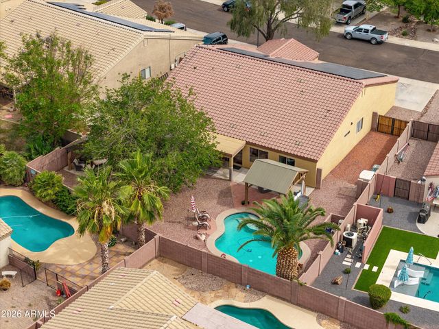 566 W COBBLESTONE Court, Casa Grande, AZ 85122