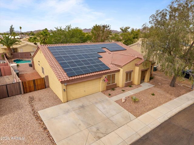566 W COBBLESTONE Court, Casa Grande, AZ 85122