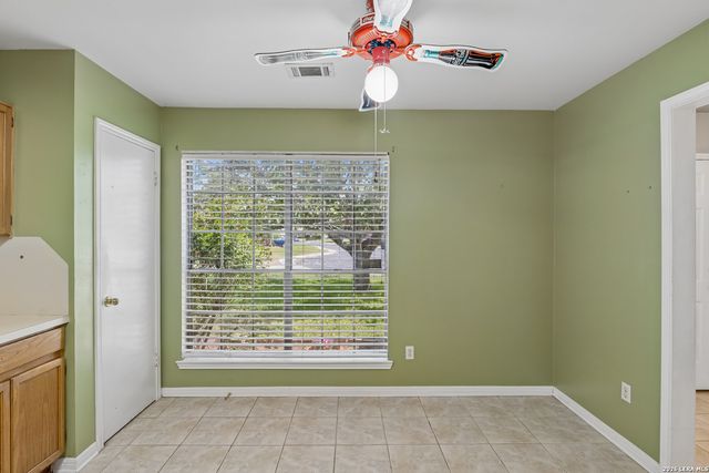 5810 ELK LAKE DR, San Antonio, TX 78244