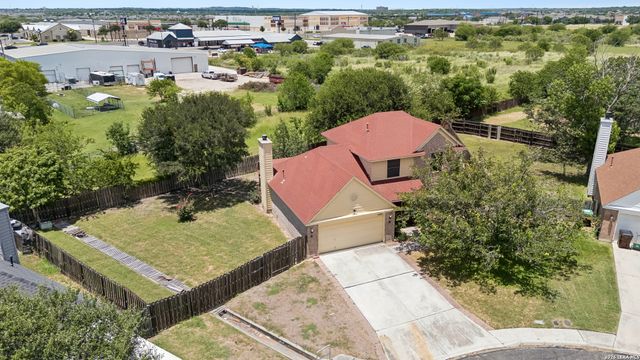 5810 ELK LAKE DR, San Antonio, TX 78244