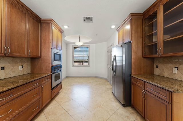 8761 THE ESPLANADE 22, Orlando, FL 32836