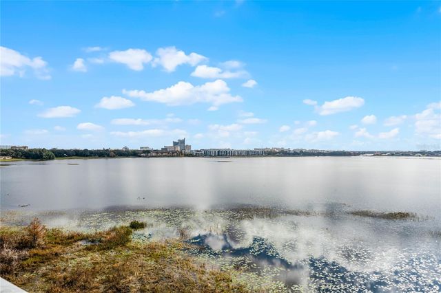8761 THE ESPLANADE 22, Orlando, FL 32836