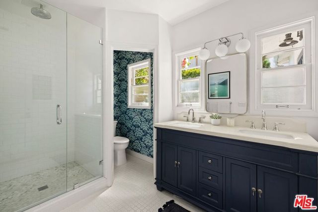 845 S Harvard Street, Santa Monica, CA 90403